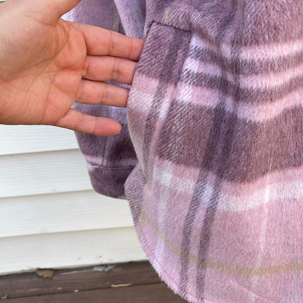Plaid Button Down jacket - Picture 2 of 6